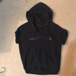 Abercrombie Short Sleeve Sweatshirt